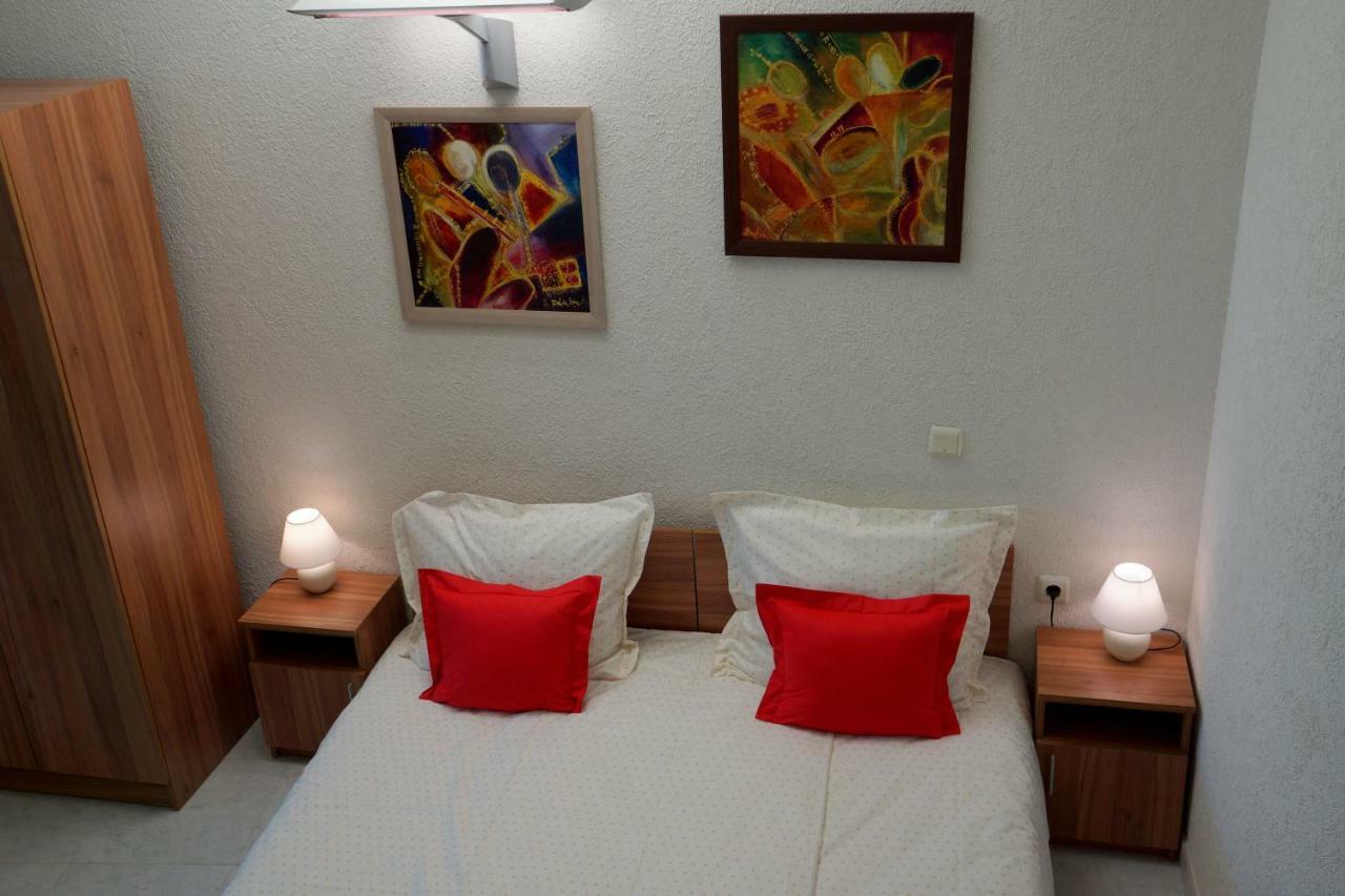 Silver Beach Delux Apartments ビャラ エクステリア 写真